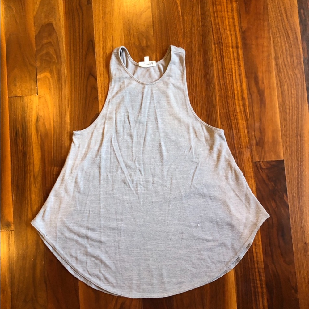 Aritzia “Wilfred Free” flowy racer back tank